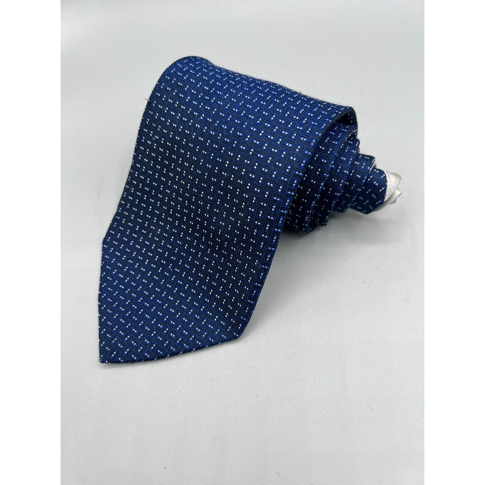 Tommy Hilfiger Neck Tie 100% Silk Blue Geometric Made In USA Mens Vintage